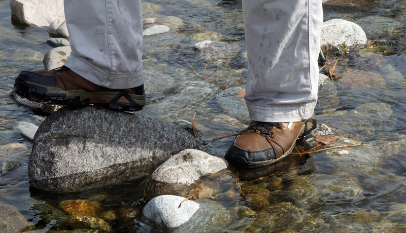 Ahnu Coburn Hiking Boots Review - The Outdoor Adventure